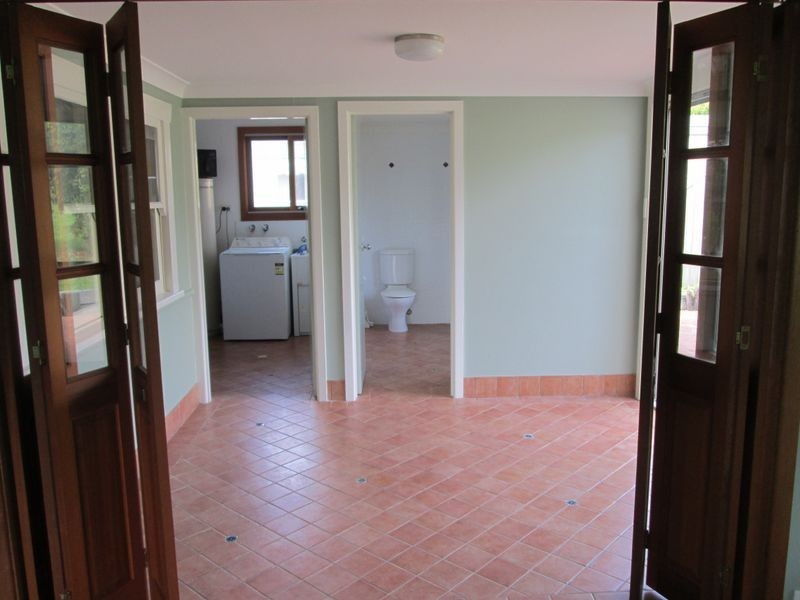 5 Tuross Blvde, Tuross Head NSW 2537