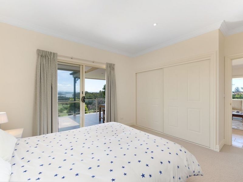 43 Allenby Road, Tuross Head NSW 2537
