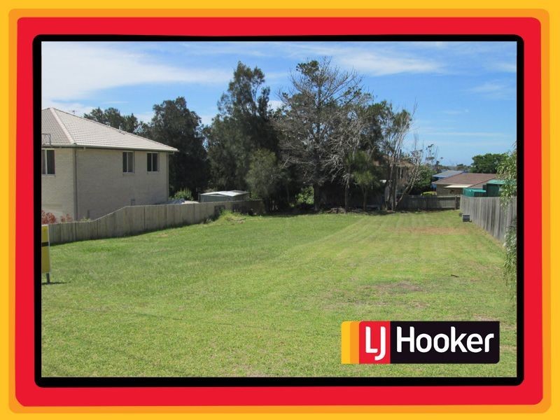 12 Oaks Avenue, Tuross Head NSW 2537