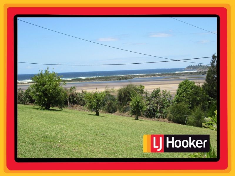 22 Nelson Pde, Tuross Head NSW 2537