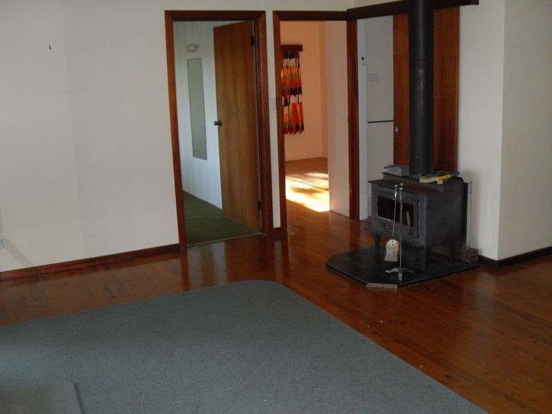 35 Trafalgar Road, Tuross Head NSW 2537