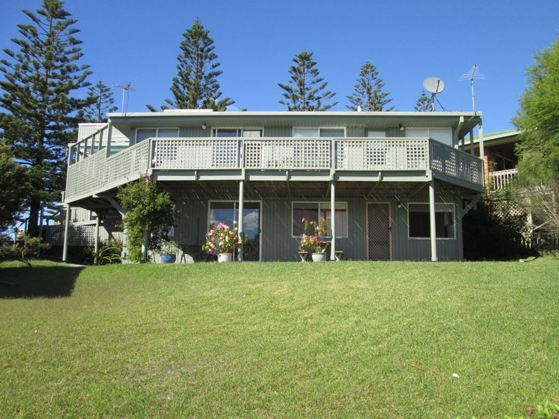 49 Allenby Road, Tuross Head NSW 2537