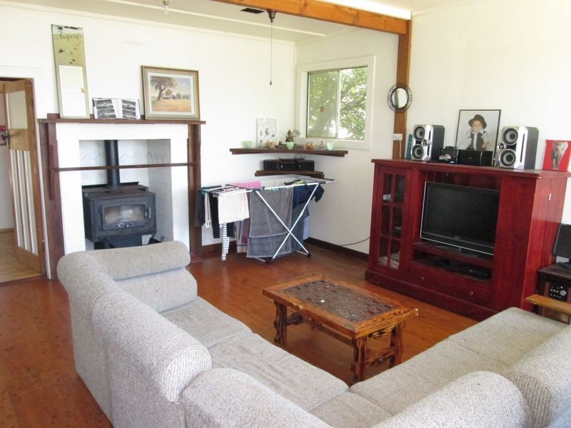 4 Old Princes Highway, Tuross Head NSW 2537