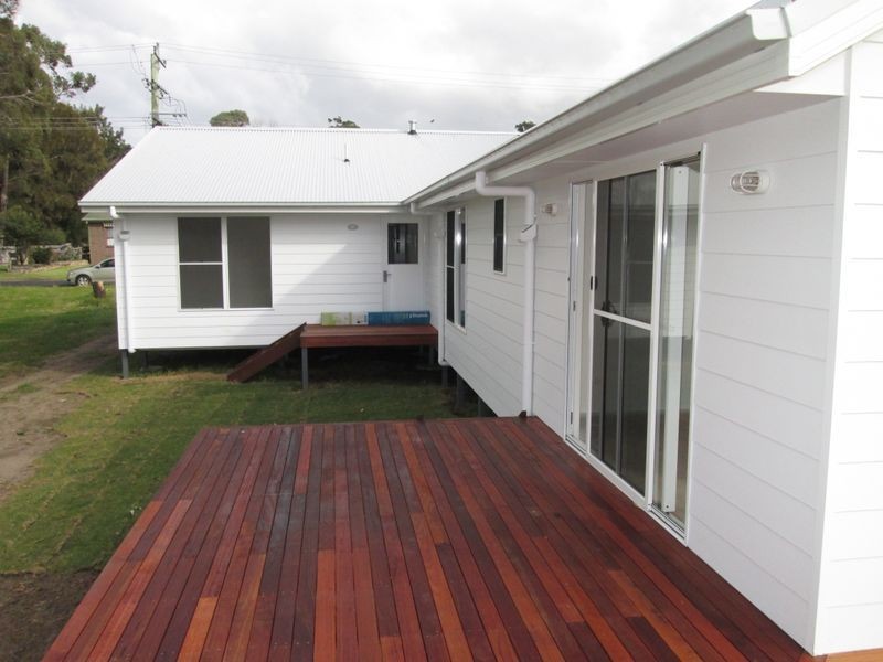 8 Meakin Street, Tuross Head NSW 2537