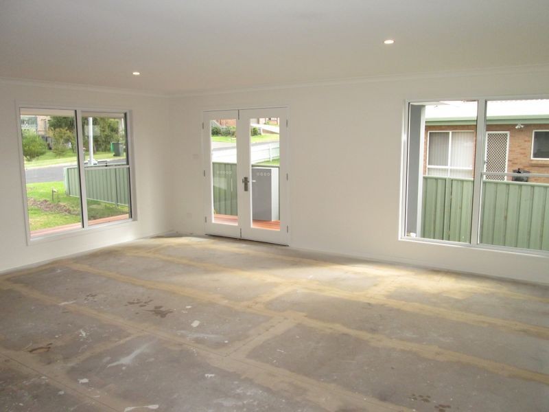 8 Meakin Street, Tuross Head NSW 2537