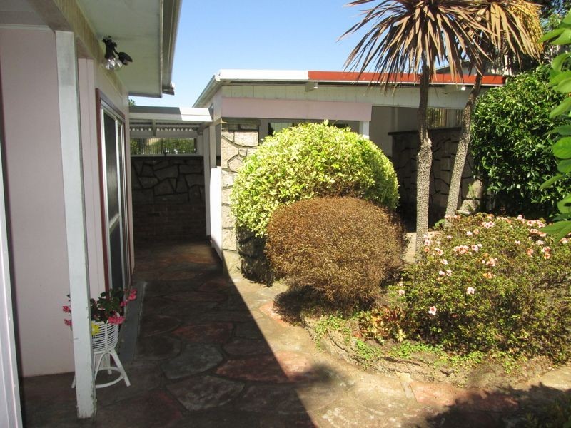 27 Jutland Avenue, Tuross Head NSW 2537
