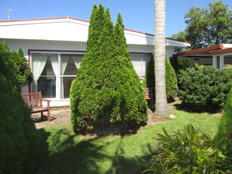 27 Jutland Avenue, Tuross Head NSW 2537