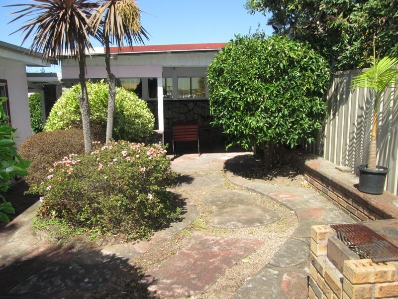 27 Jutland Avenue, Tuross Head NSW 2537