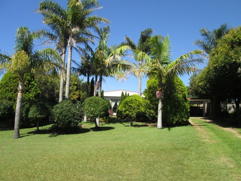 27 Jutland Avenue, Tuross Head NSW 2537