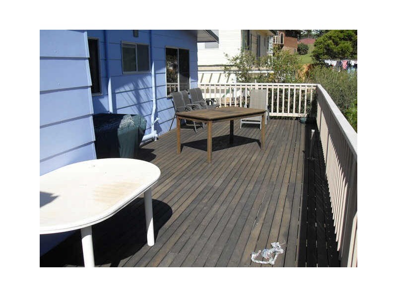 35 Grenville Avenue, Tuross Head NSW 2537