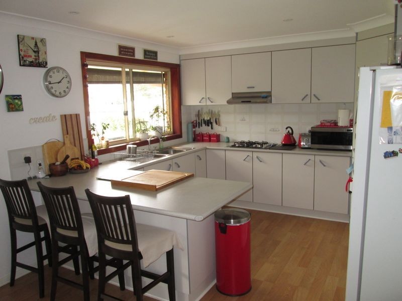 7 Oaks Avenue, Tuross Head NSW 2537