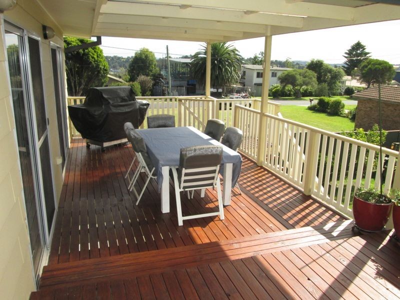 4 Coogee Street, Tuross Head NSW 2537