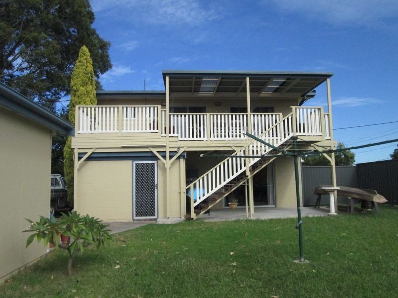 4 Coogee Street, Tuross Head NSW 2537