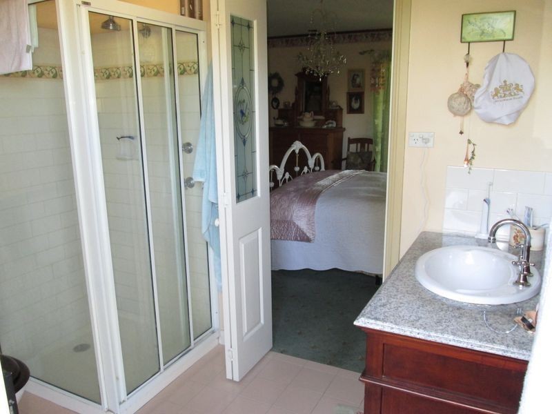 217 Hector McWilliam Drive, Tuross Head NSW 2537