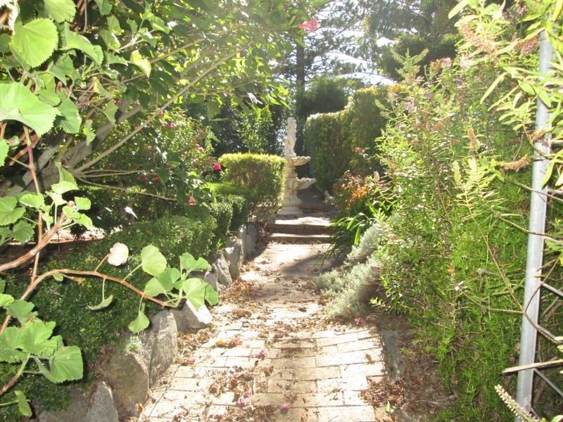 217 Hector McWilliam Drive, Tuross Head NSW 2537