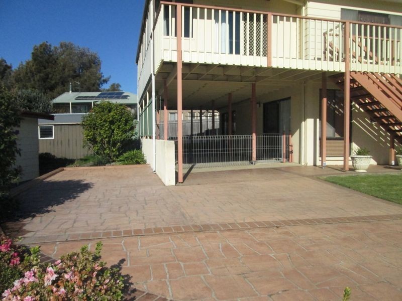 23 Foam Street, Tuross Head NSW 2537