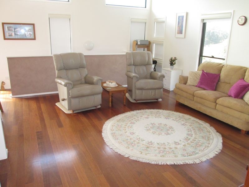 6 Wave Street, Tuross Head NSW 2537