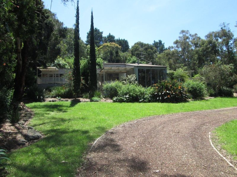 5 Hawdons Cove, Tuross Head NSW 2537