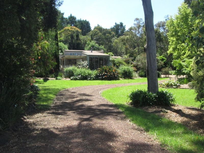 5 Hawdons Cove, Tuross Head NSW 2537
