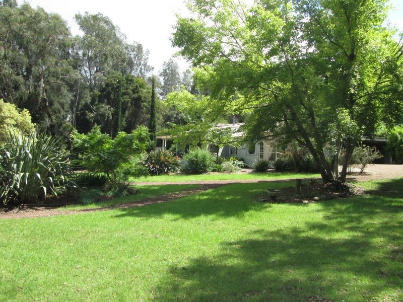 5 Hawdons Cove, Tuross Head NSW 2537