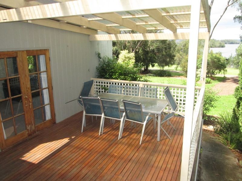 5 Hawdons Cove, Tuross Head NSW 2537