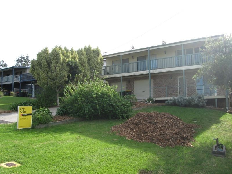 7 Salmon Street, Tuross Head NSW 2537
