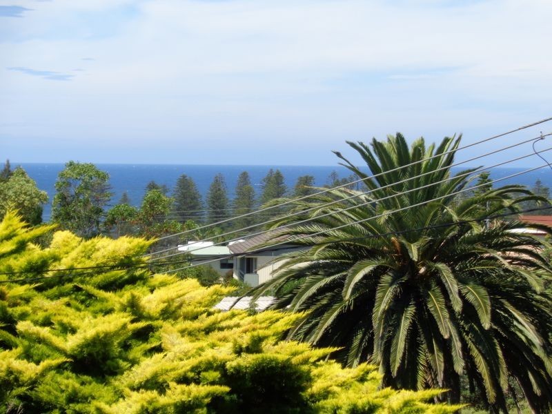7 Salmon Street, Tuross Head NSW 2537