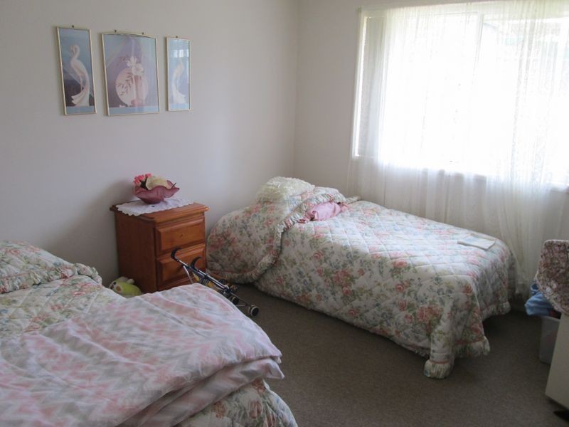 13 Andrew Avenue, Tuross Head NSW 2537