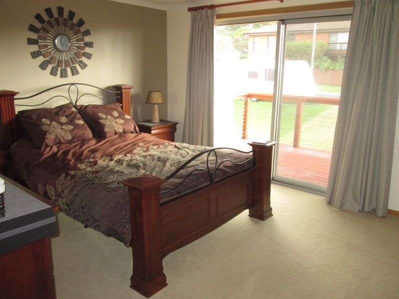 11 Kitchener Road, Tuross Head NSW 2537
