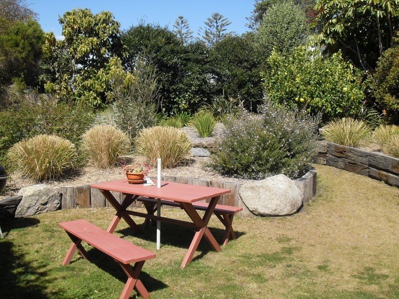 14 Chauvel Crescent, Tuross Head NSW 2537