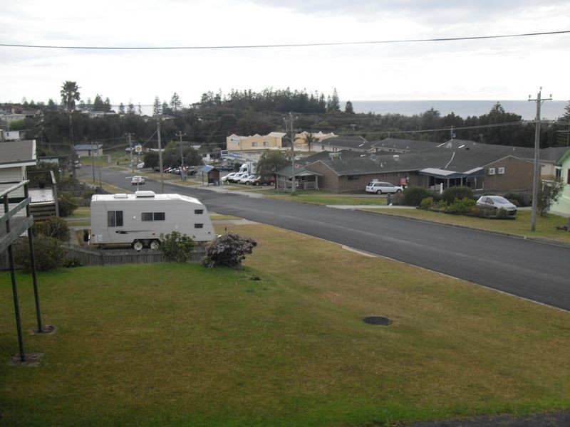 47 Evans Road, Tuross Head NSW 2537