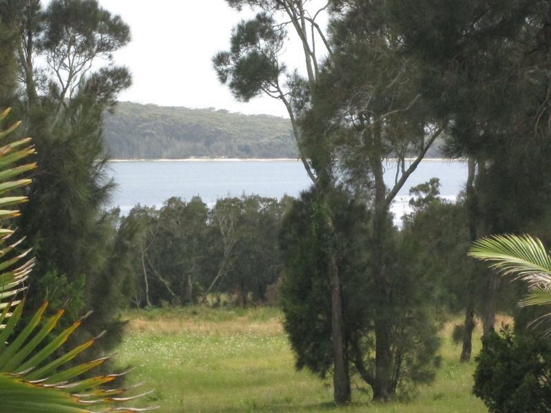 26 Andrew Avenue, Tuross Head NSW 2537