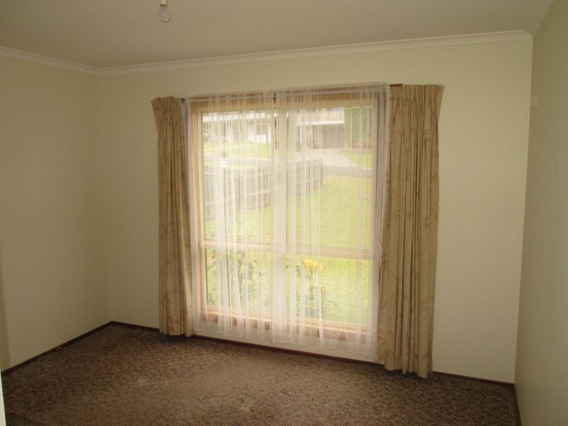 26 Andrew Avenue, Tuross Head NSW 2537