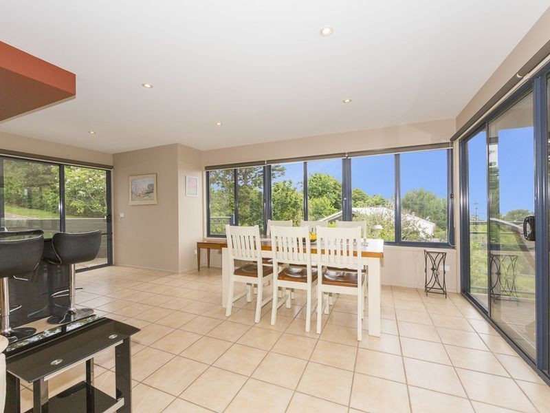 9 Beatty Crescent, Tuross Head NSW 2537