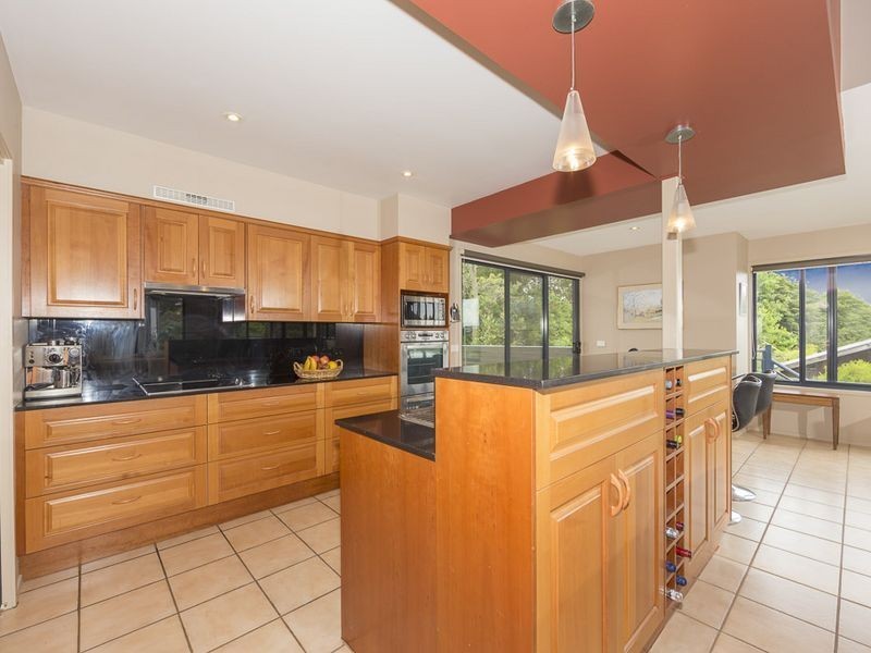 9 Beatty Crescent, Tuross Head NSW 2537