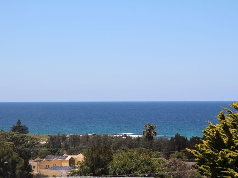 44 Hawkins Road, Tuross Head NSW 2537