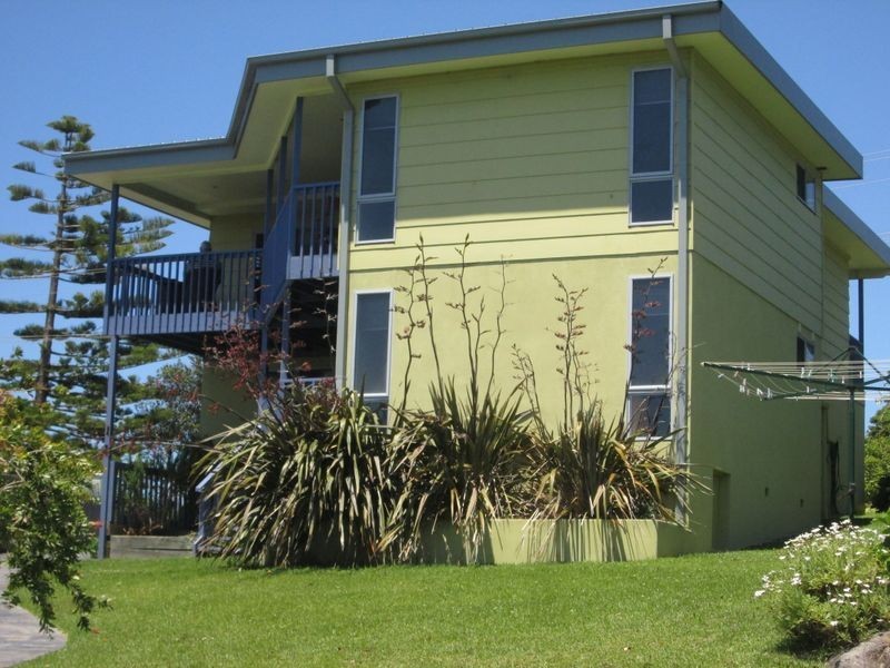 44 Hawkins Road, Tuross Head NSW 2537