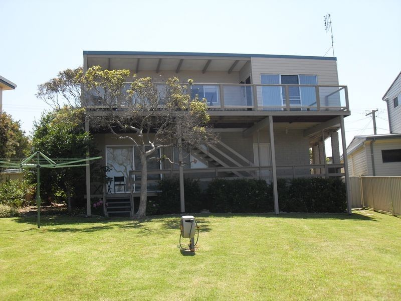 8 Shell Street, Tuross Head NSW 2537