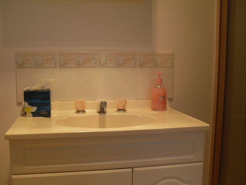 20 Beach St, Tuross Head NSW 2537