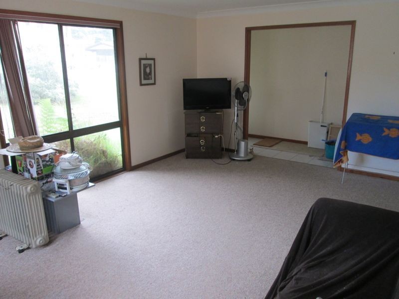 10 Andrew Avenue, Tuross Head NSW 2537