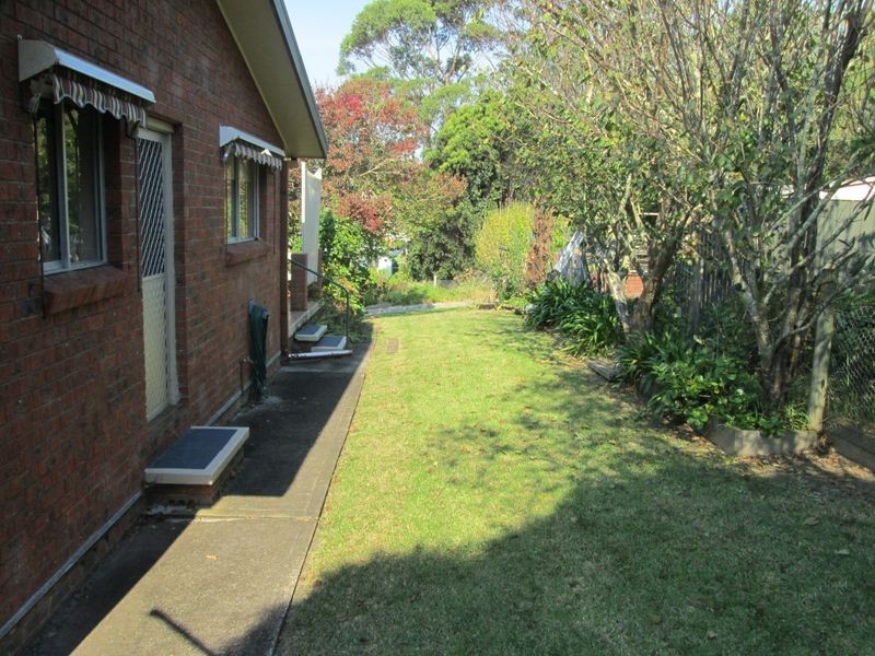 5 Coogee Place, Tuross Head NSW 2537