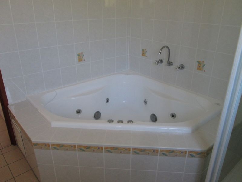 228 Hector McWilliam Drive, Tuross Head NSW 2537