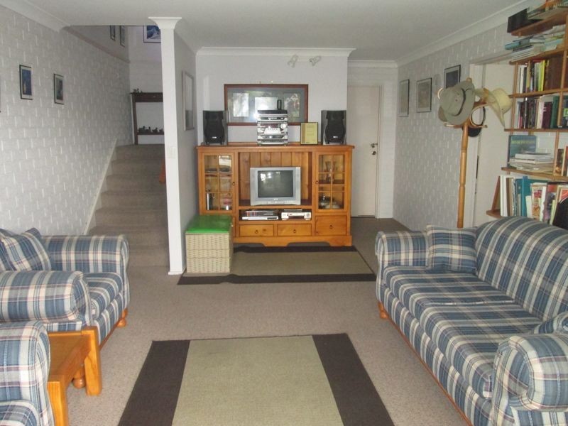 11 Norfolk Boulevarde, Tuross Head NSW 2537