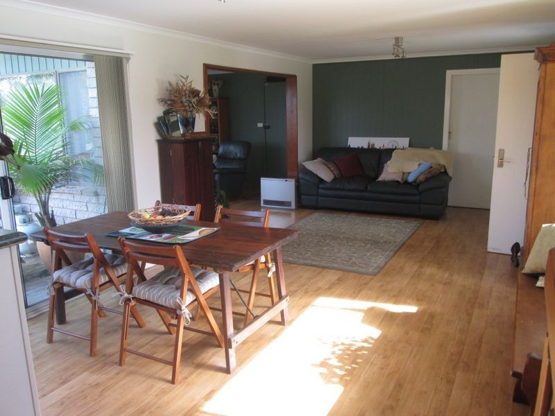 17 Jutland Avenue, Tuross Head NSW 2537