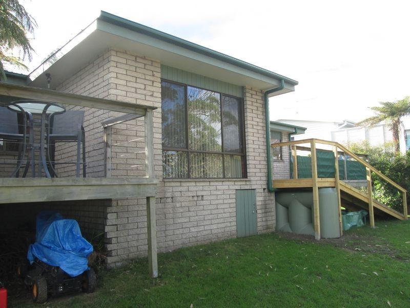 17 Jutland Avenue, Tuross Head NSW 2537