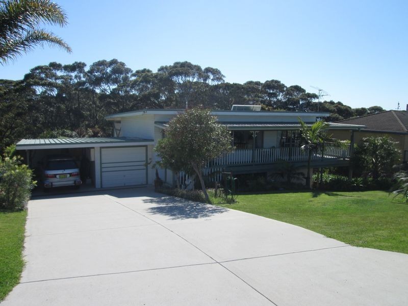 24 Craddock Road, Tuross Head NSW 2537