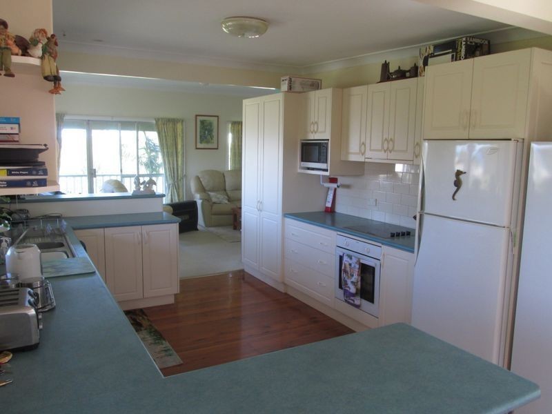 24 Craddock Road, Tuross Head NSW 2537