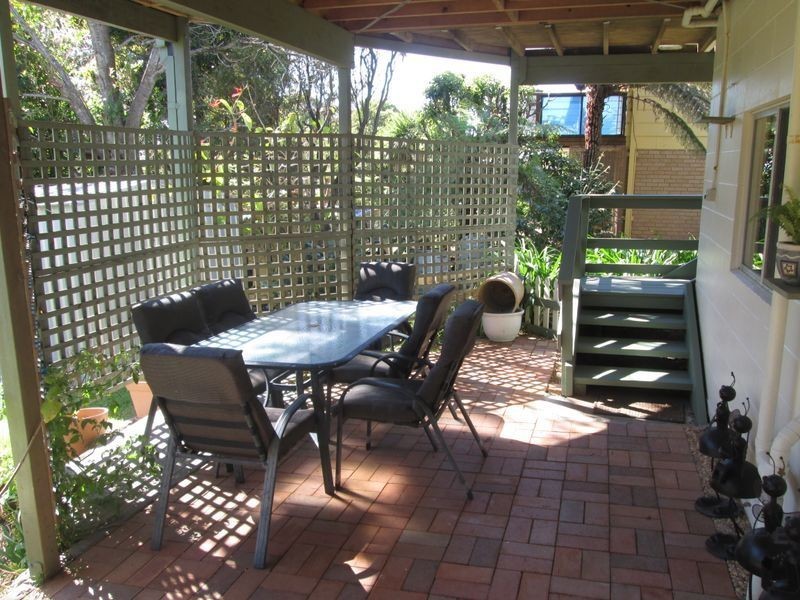 24 Craddock Road, Tuross Head NSW 2537