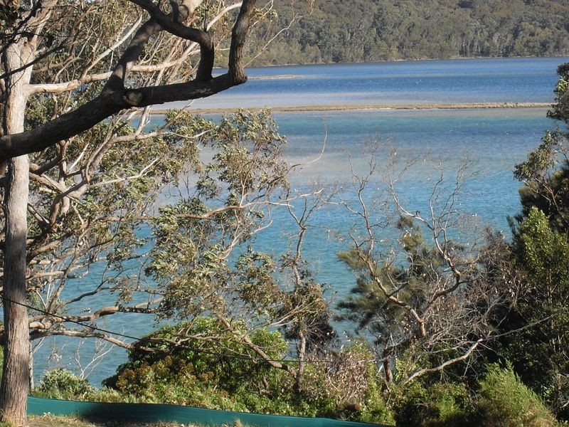 20 Nelson Parade, Tuross Head NSW 2537