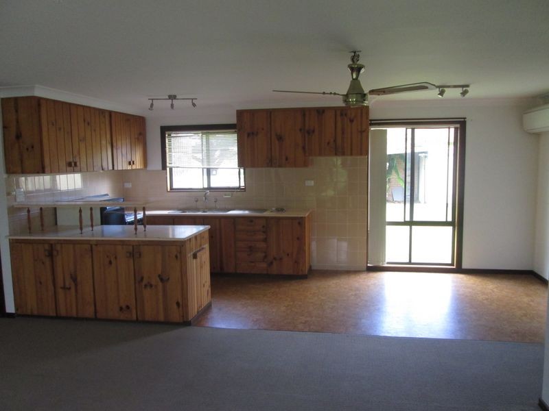 19 Evans Road, Tuross Head NSW 2537